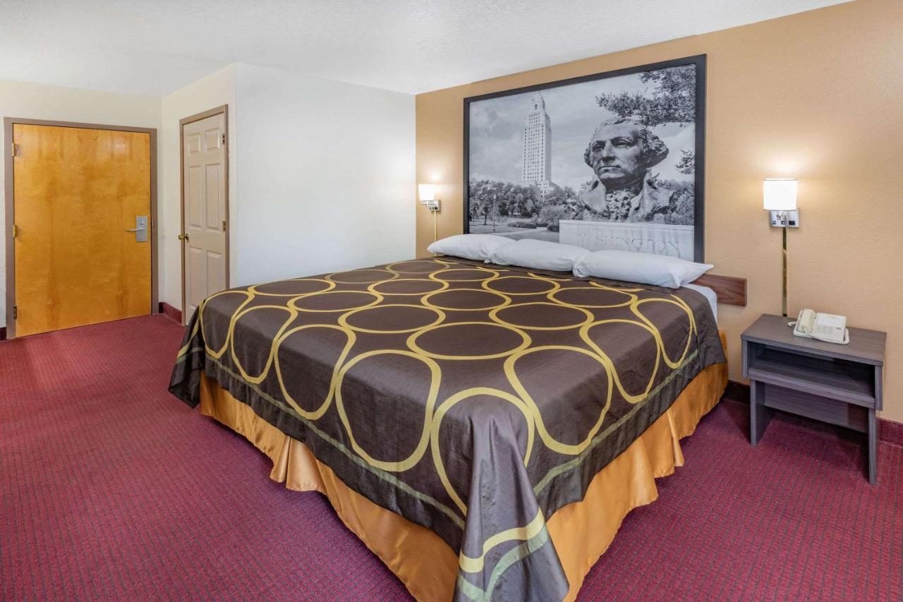 Super 8 By Wyndham Kinder/Coushatta Near Casino Bagian luar foto