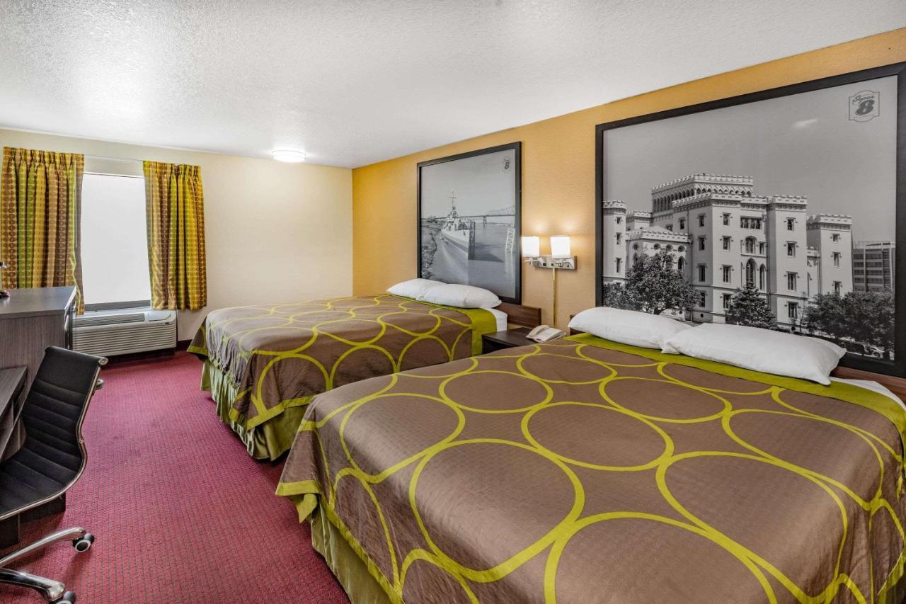 Super 8 By Wyndham Kinder/Coushatta Near Casino Bagian luar foto